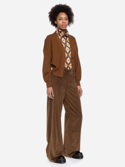 Cognacfarbene Strickjacke