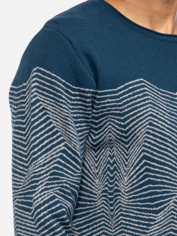 Strickpulli mit grafischem Muster