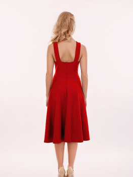 besonderes Kleid aus Romanit