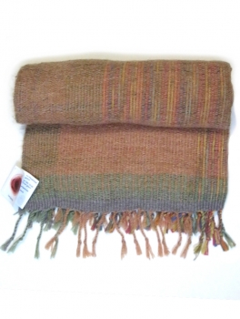 weicher Schal in pastellfarben