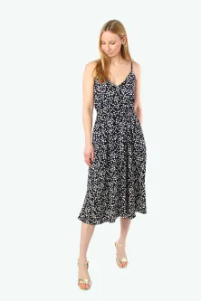Traegerkleid mit Herzen