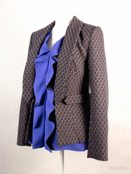 Langarm-Bluse mit Volant
