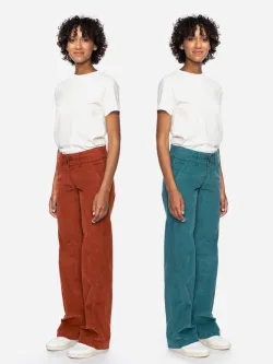 Damen Cordhose in Farbe