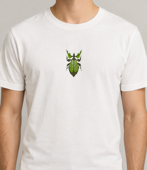 KI: T-Shirt mit Käfer-Grafik