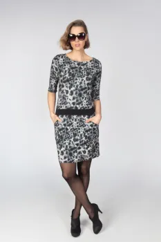 kurzes Winter-Kleid