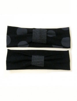 zwei Haarbänder in schwarz