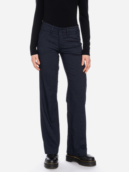 Damenhose mit weitem Bein