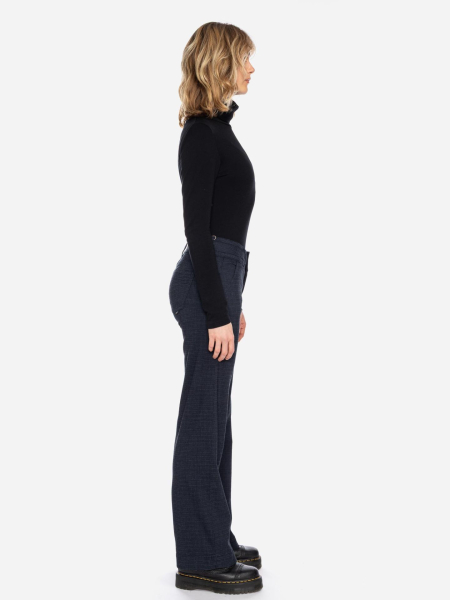 Damenhose mit weitem Bein