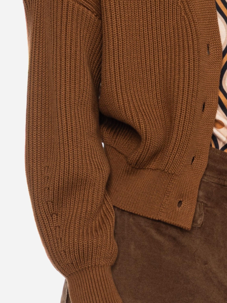 Cognacfarbene Strickjacke