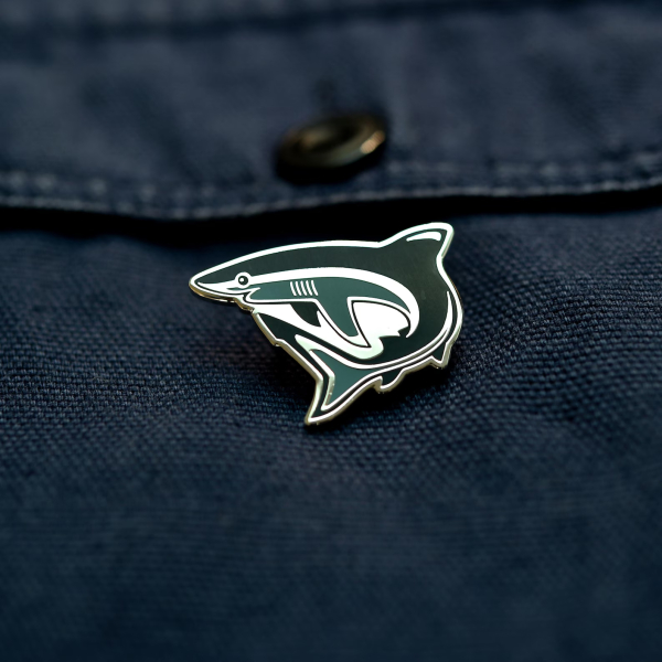 Anstecker-Brosche Hai