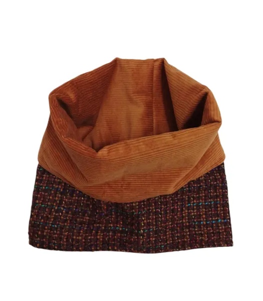 Rundschal aus edlem Material