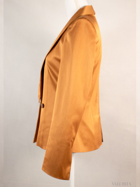 edler Blazer in goldgelb