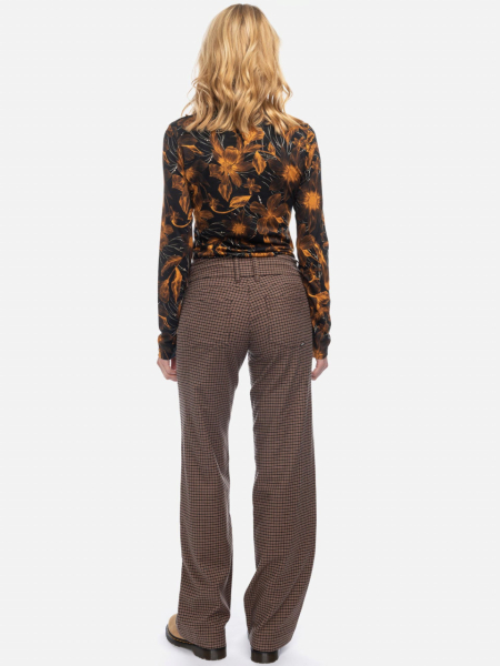 Damenhose mit Karo