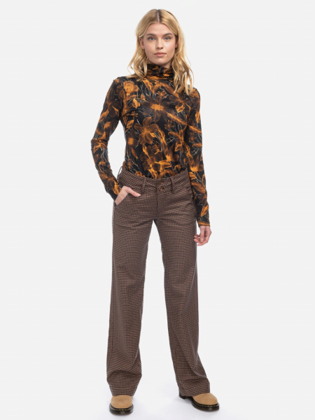 Damenhose mit Karo