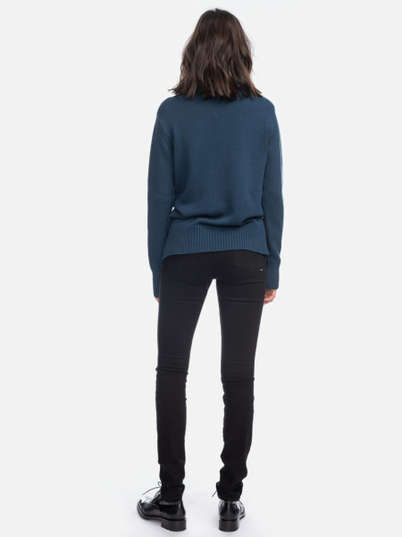 Strick-Pulli in Blau