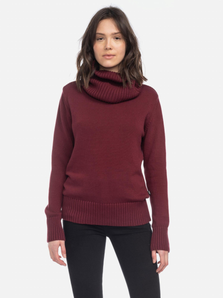 Strickpulli in Weinrot