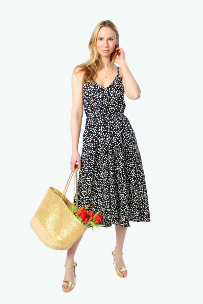 Traegerkleid mit Herzen